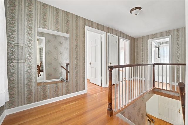 121 E Clen Moore Blvd, New Castle, PA 16105
