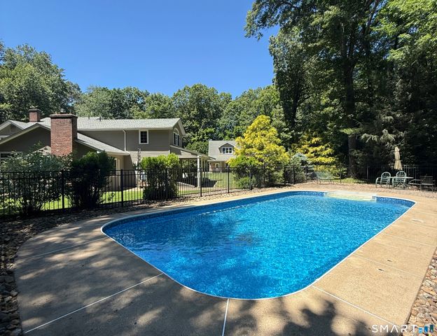 387 Foster Street, South Windsor, CT 06074