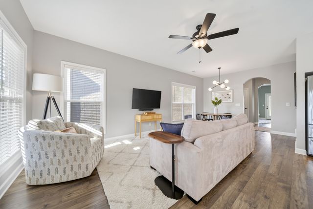 315 Twig Pvt Ct, Hendersonville, TN 37075