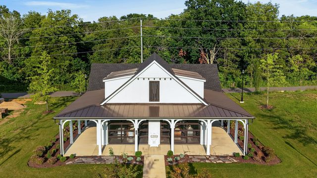 315 Twig Pvt Ct, Hendersonville, TN 37075