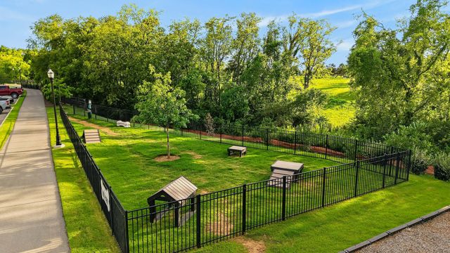 315 Twig Pvt Ct, Hendersonville, TN 37075