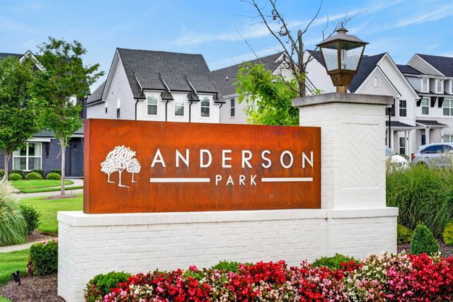 315 Twig Pvt Ct, Hendersonville, TN 37075