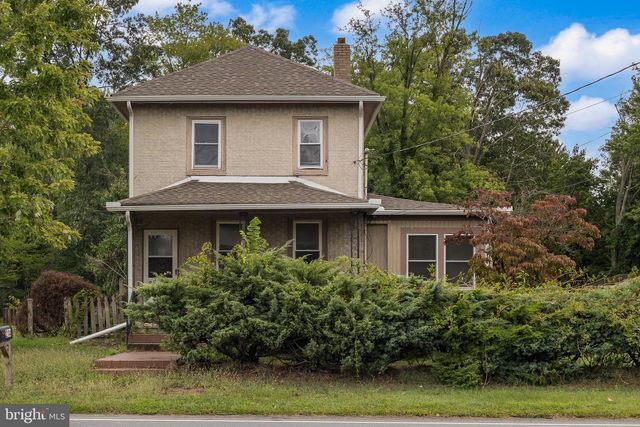 214 S WHITE HORSE PIKE, Waterford Works, NJ 08089