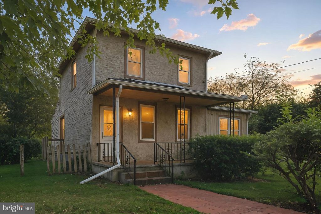 214 S WHITE HORSE PIKE, Waterford Works, NJ 08089