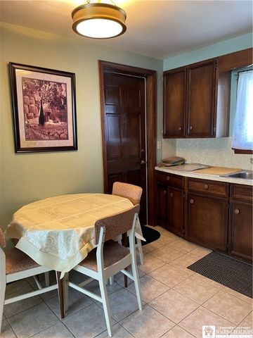 22 Linwood Avenue, Jamestown, NY 14701