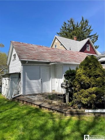 22 Linwood Avenue, Jamestown, NY 14701