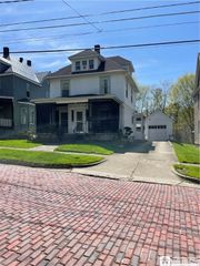 22 Linwood Avenue, Jamestown, NY 14701