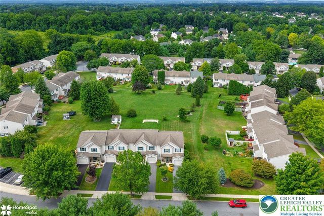 4104 Rexford Drive, Bethlehem Twp, PA 18020