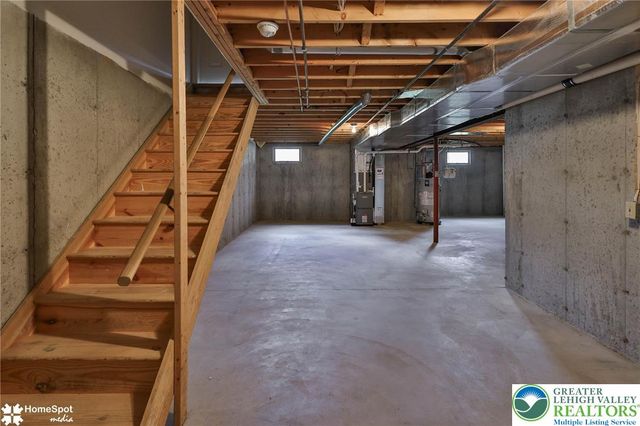 4104 Rexford Drive, Bethlehem Twp, PA 18020