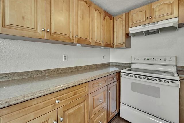 12527 1ST ISLE, Hudson, FL 34667