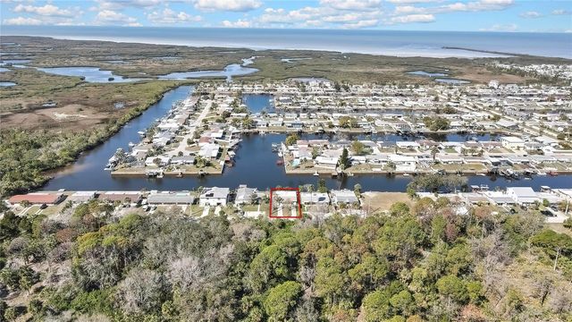 12527 1ST ISLE, Hudson, FL 34667