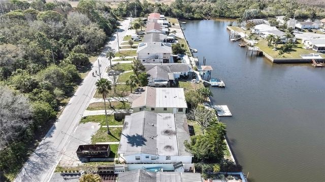 12527 1ST ISLE, Hudson, FL 34667