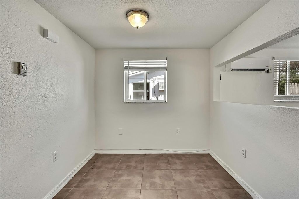 Image 36 of property listing at 12527 1ST ISLE, Hudson, FL 34667