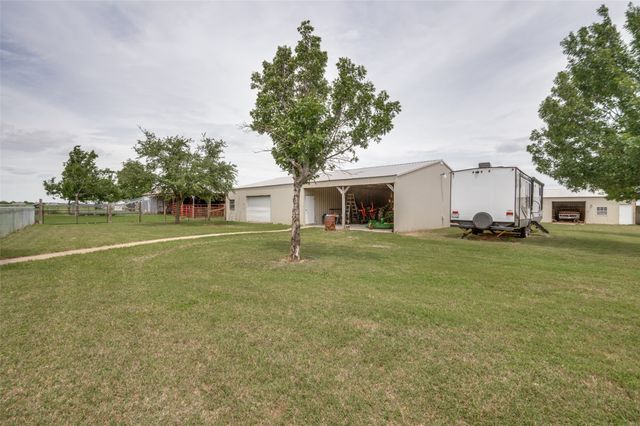 4125 Fm 813, Waxahachie, TX 75165