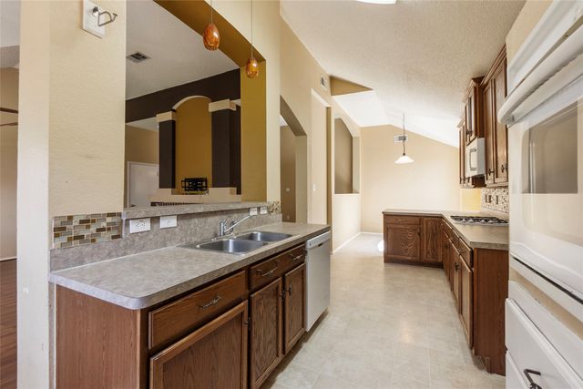 1818 Lake Tawakoni Drive, Allen, TX 75002