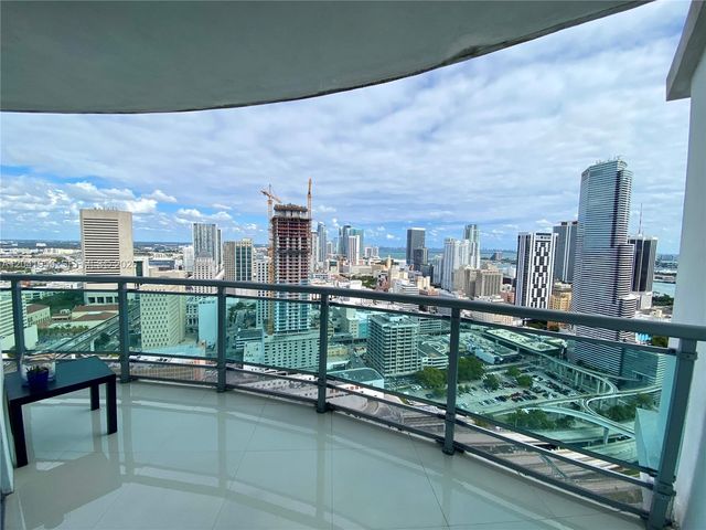 350 S Miami Ave 3813, Miami, FL 33130