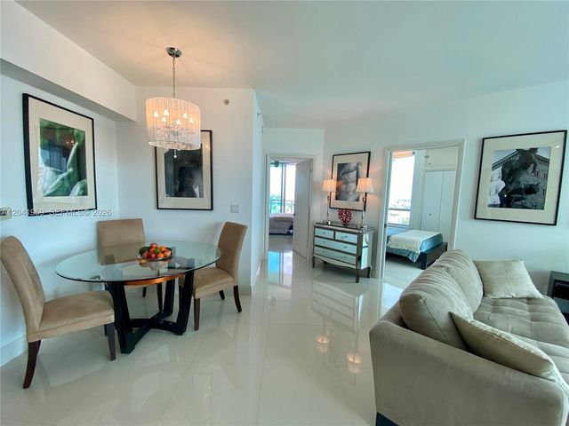 350 S Miami Ave 3813, Miami, FL 33130