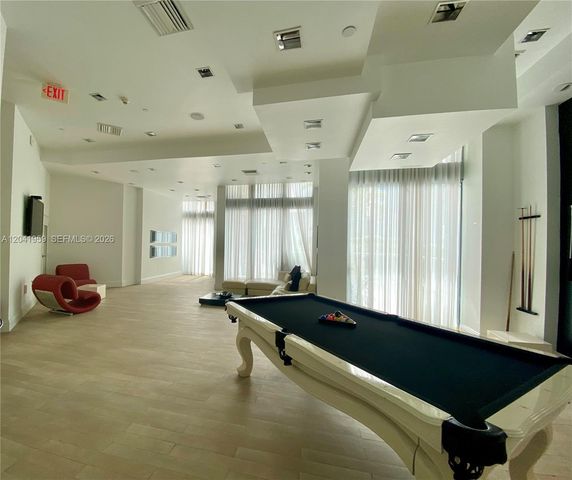 350 S Miami Ave 3813, Miami, FL 33130