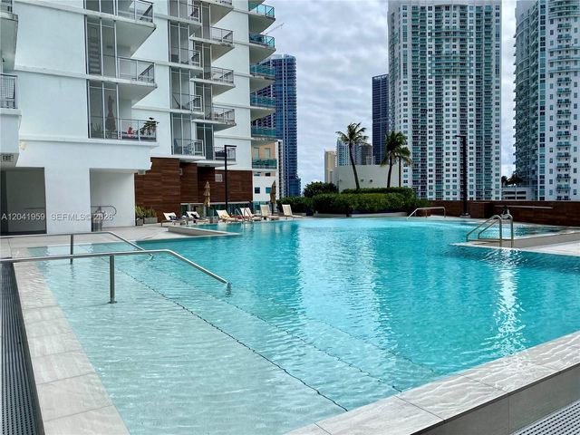 350 S Miami Ave 3813, Miami, FL 33130
