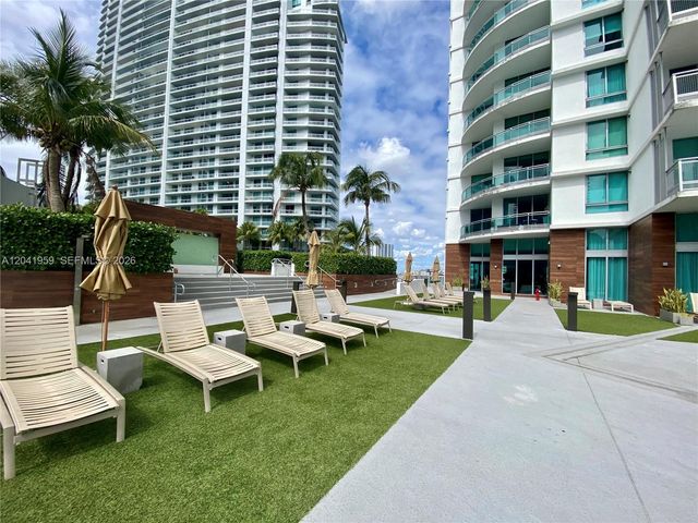 350 S Miami Ave 3813, Miami, FL 33130