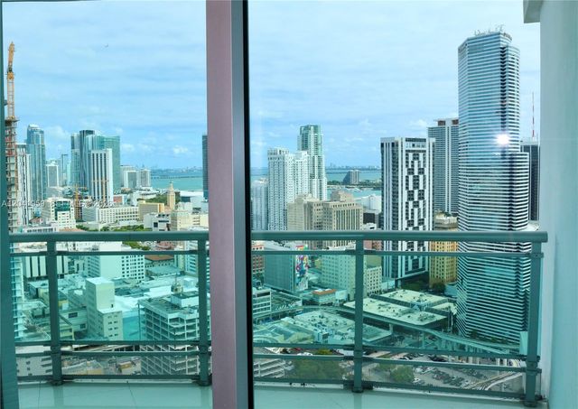 350 S Miami Ave 3813, Miami, FL 33130