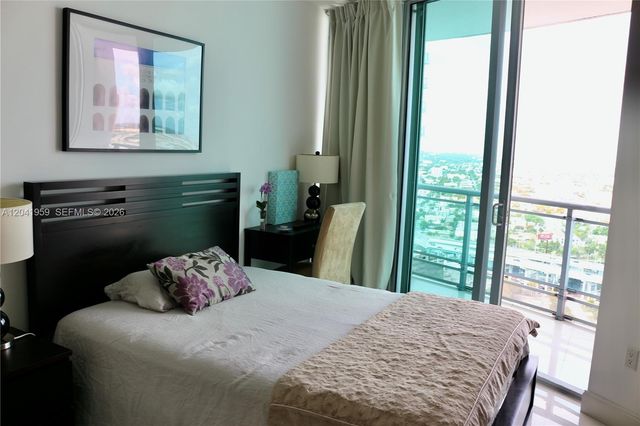 350 S Miami Ave 3813, Miami, FL 33130
