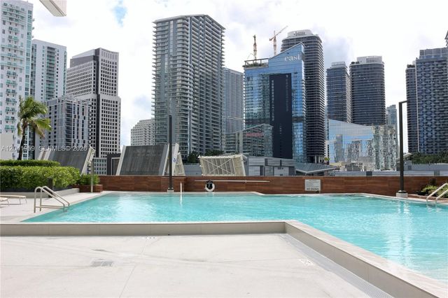350 S Miami Ave 3813, Miami, FL 33130