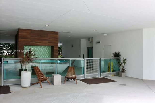 350 S Miami Ave 3813, Miami, FL 33130