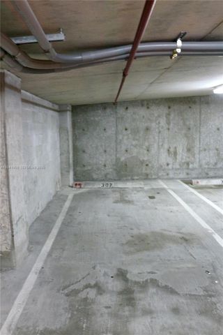 350 S Miami Ave 3813, Miami, FL 33130