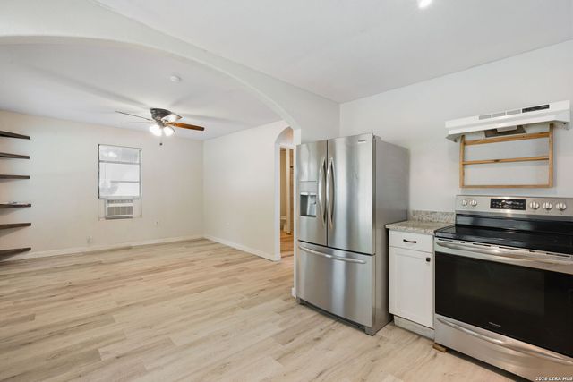 210 Bensdale, Pleasanton, TX 78064