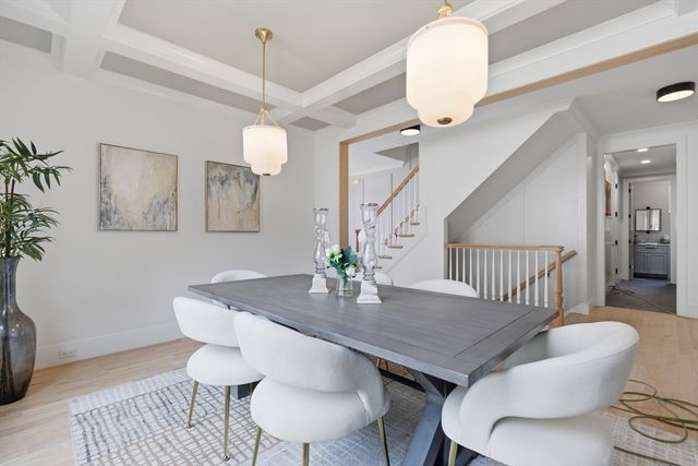 17 Whiting Way, Needham, MA 02492