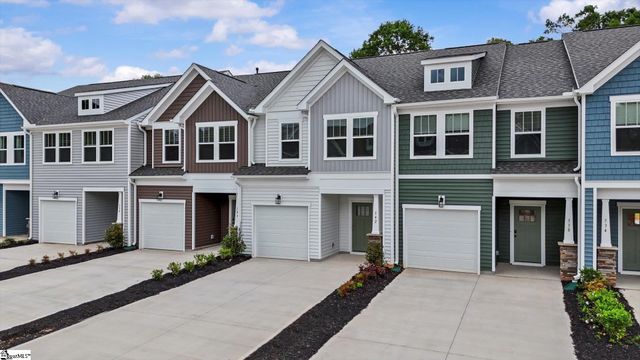 542 W Norvell Court, Spartanburg, SC 29307