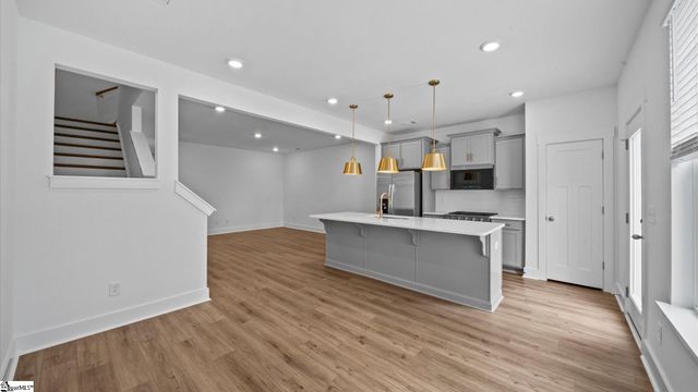 542 W Norvell Court, Spartanburg, SC 29307