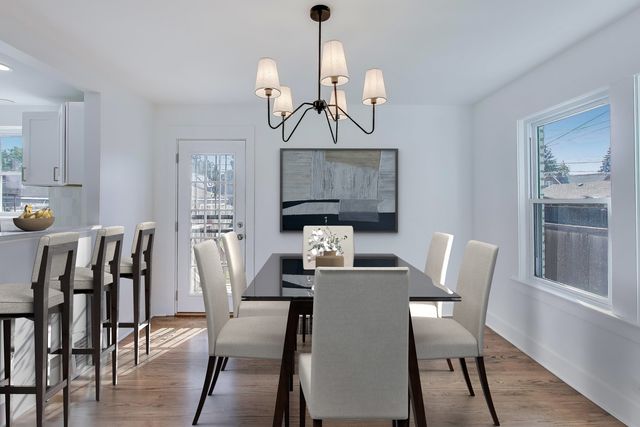 3433 W 82nd Place, Chicago, IL 60652