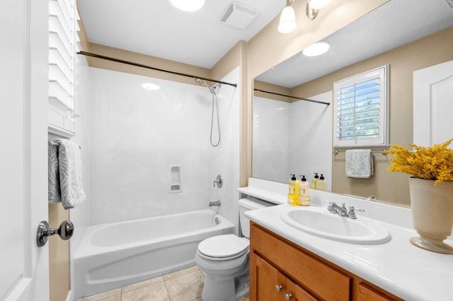 20582 Murano Circle, Cupertino, CA 95014