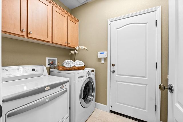 20582 Murano Circle, Cupertino, CA 95014