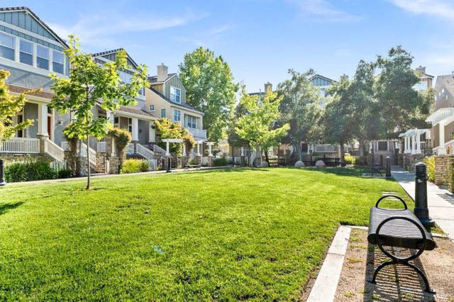 20582 Murano Circle, Cupertino, CA 95014