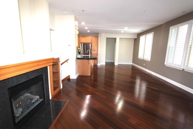 20582 Murano Circle, Cupertino, CA 95014