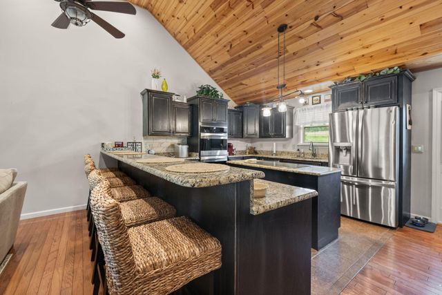 1076 Carry Nation Road, Lancaster, KY 40444