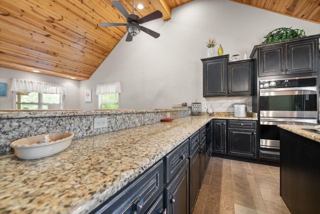 1076 Carry Nation Road, Lancaster, KY 40444