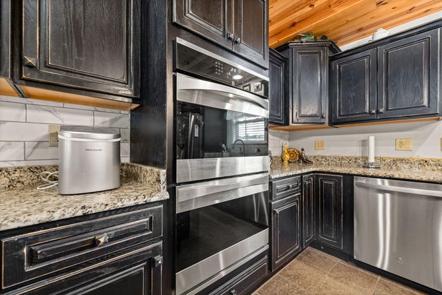 1076 Carry Nation Road, Lancaster, KY 40444