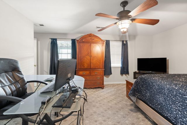 1076 Carry Nation Road, Lancaster, KY 40444