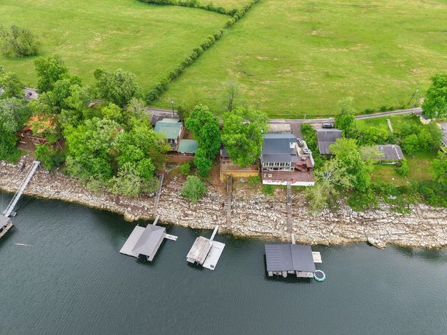 1076 Carry Nation Road, Lancaster, KY 40444