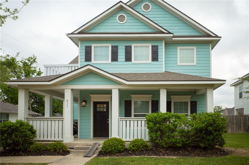811 Welsh Avenue, College Station, TX 77840