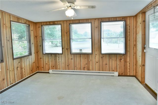 7290 Lee Road NE, Brookfield, OH 44403