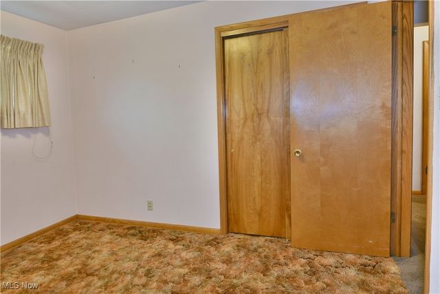 7290 Lee Road NE, Brookfield, OH 44403