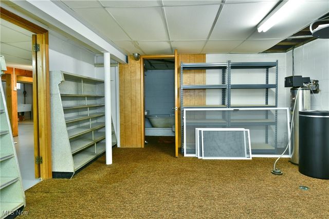 7290 Lee Road NE, Brookfield, OH 44403