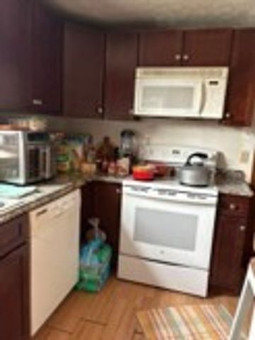 1406 Pike St, Port Vue, PA 15133