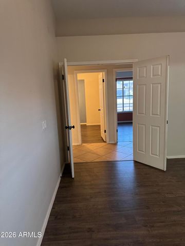 4230 E SALTSAGE Drive, Phoenix, AZ 85048