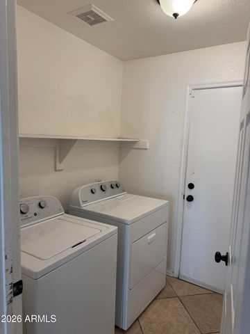 4230 E SALTSAGE Drive, Phoenix, AZ 85048